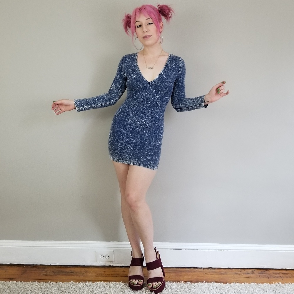 Stretchy tight faded jean print mini dress